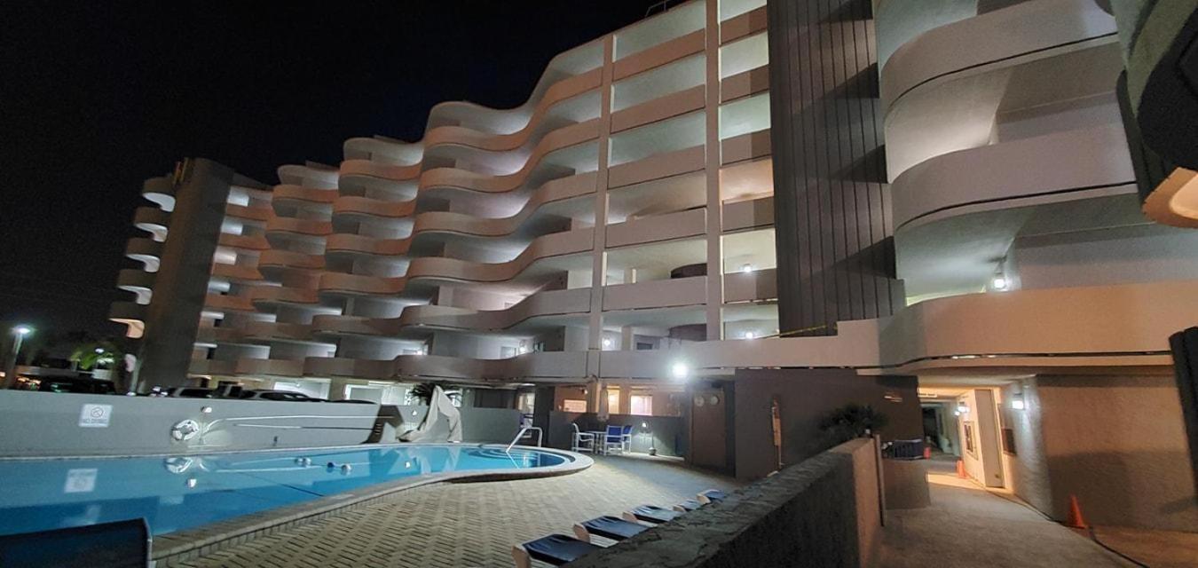 Nautilus 1201 - Gulf Front 2 Bedroom Huge Wrap Around Balcony 2Nd Floor! Форт-Волтон-Біч Екстер'єр фото